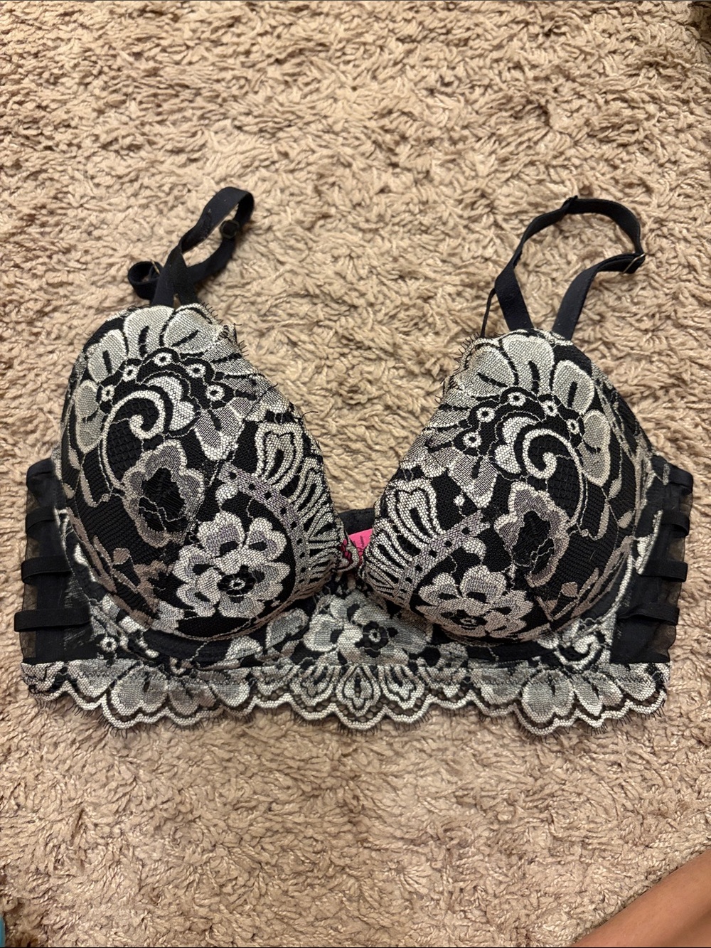 La Senza Beyond Sexy 32D